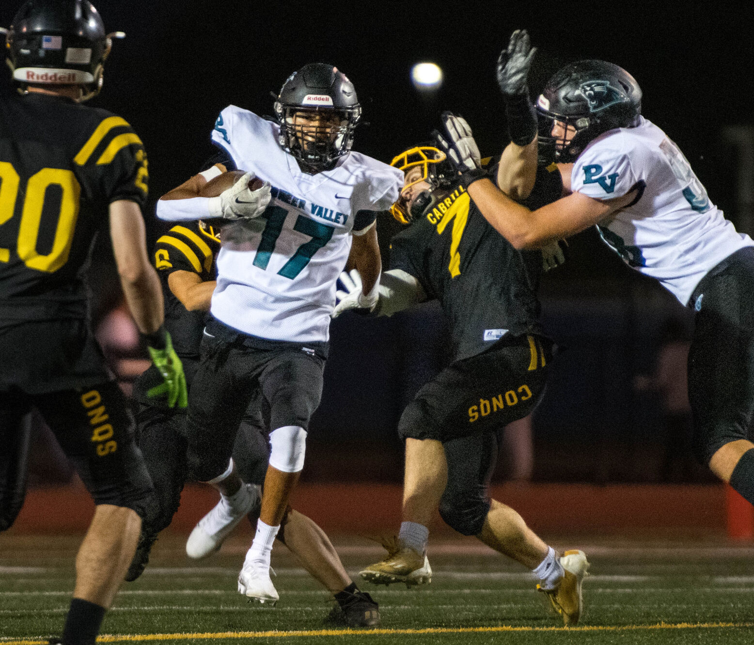 092322 PV Cabrillo football 08.JPG